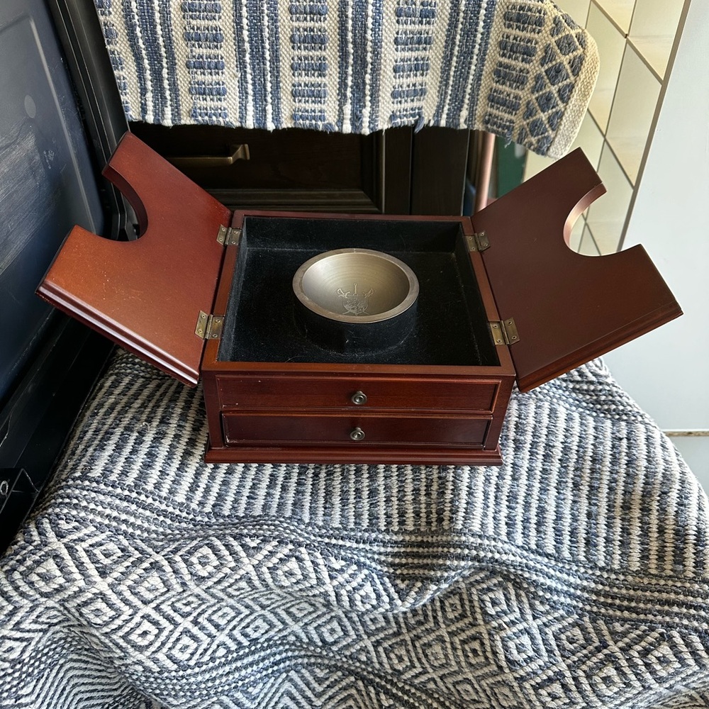 Jewelry Box - Picture 7 of 7